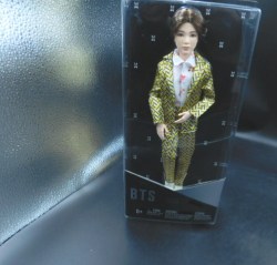 BTS SUGA MAIN